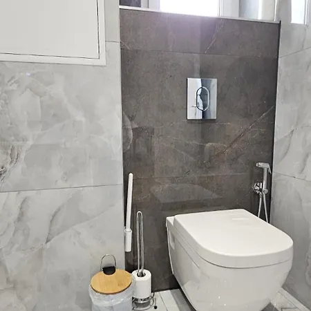 Apartamento Luxury & Comfort With Private Parking *